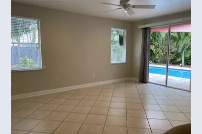 1210 S 13th Ave, Hollywood, FL 33019 - Photo 9
