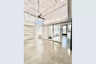 721 NE 3rd Ave #A, Fort Lauderdale, FL 33304 - Photo 9