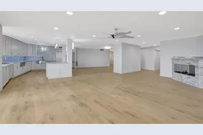 1800 S Ocean Blvd #210, Lauderdale by the Sea, FL 33062 - Photo 11