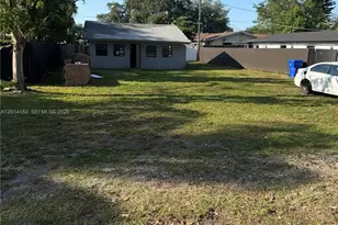 6123 Call St, Hollywood, FL 33024 - Photo 9