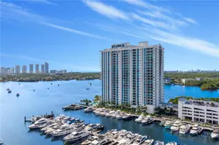17111 Biscayne Blvd, North Miami Beach, FL 33160 - Photo 29