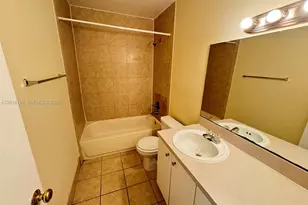 415 Executive Center Dr, West Palm Beach, FL 33401 - Photo 13