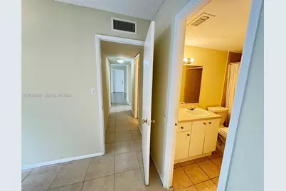 415 Executive Center Dr #203, West Palm Beach, FL 33401 - Photo 17