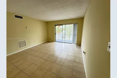 415 Executive Center Dr #203, West Palm Beach, FL 33401 - Photo 3