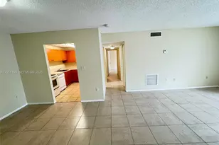415 Executive Center Dr, West Palm Beach, FL 33401 - Photo 5