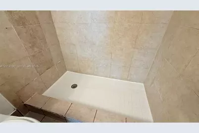 415 Executive Center Dr #203, West Palm Beach, FL 33401 - Photo 13