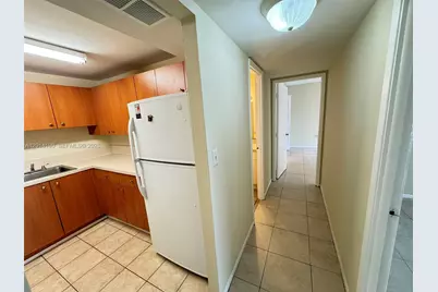 415 Executive Center Dr #203, West Palm Beach, FL 33401 - Photo 11