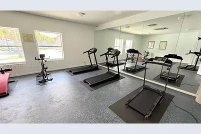 415 Executive Center Dr #203, West Palm Beach, FL 33401 - Photo 29