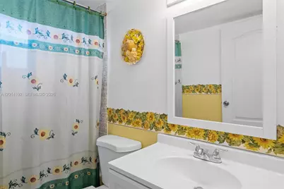 100 Berkley Rd #106, Hollywood, FL 33024 - Photo 25