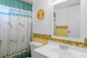 100 Berkley Rd, Hollywood, FL 33024 - Photo 25