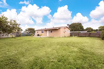 22345 SW 118th Ct, Miami, FL 33170 - Photo 15