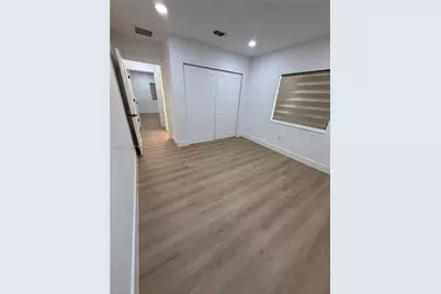 2951 NW 57th St, Miami, FL 33142 - Photo 11
