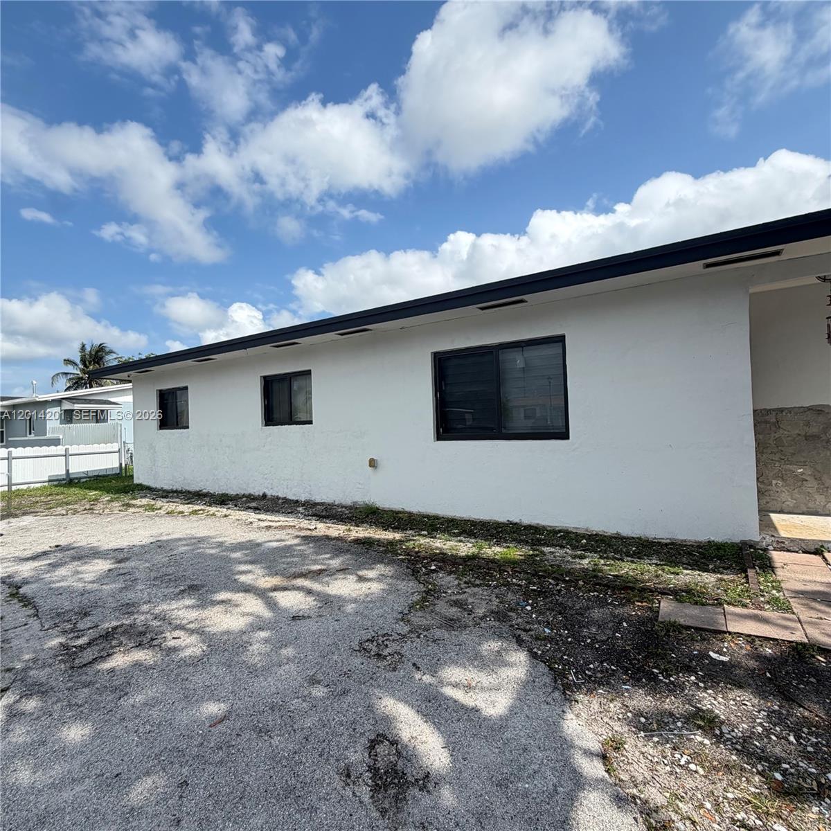1410 NW 199th St - 1410 NW 199th St, Miami Gardens, FL 33169 Luxury Property | Jose Angel Pina
