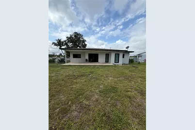 1410 NW 199th St, Miami Gardens, FL 33169 - Photo 15
