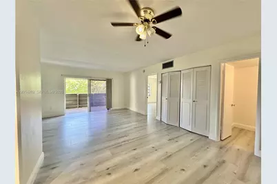 8335 SW 72nd Ave #307D, Miami, FL 33143 - Photo 5
