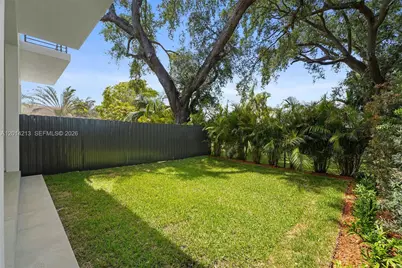 2745 SW 23 Ter, Miami, FL 33145 - Photo 37