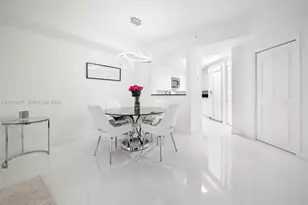 21050 Point Pl, Aventura, FL 33180 - Photo 5