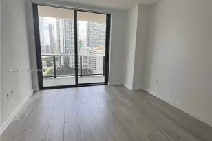 45 SW 9th St, Miami, FL 33130 - Photo 5