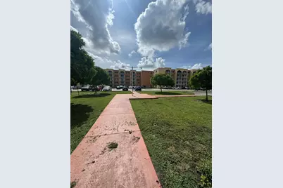 7010 NW 186th St #5-102A, Hialeah, FL 33015 - Photo 11