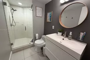 21075 NE 34th Ave, Aventura, FL 33180 - Photo 7
