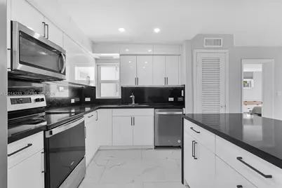 1075 93rd St #207, Bay Harbor Islands, FL 33154 - Photo 11