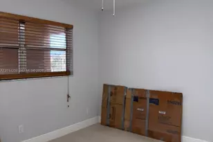 6070 NW 64th Ave, Tamarac, FL 33319 - Photo 11