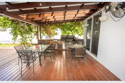 [Address not provided], Pembroke Pines, FL 33028 - Photo 3