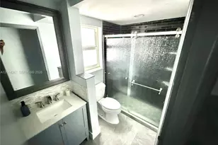 399 NW 72nd Ave, Miami, FL 33126 - Photo 5