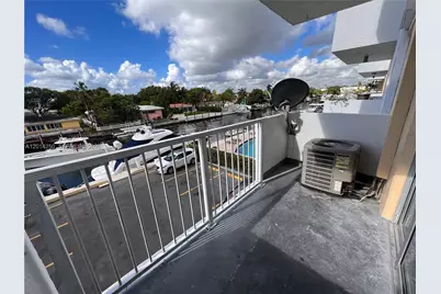 2020 NE 135th St #309, North Miami, FL 33181 - Photo 7