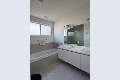 7187 NW 103 Path #7187, Miami, FL 33178 - Photo 15