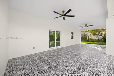 930 34th St, West Palm Beach, FL 33407 - Photo 9