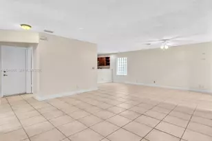 10731 NW 16th Ct, Plantation, FL 33322 - Photo 7