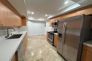 1121 Crandon Bl, Key Biscayne, FL 33149 - Photo 5