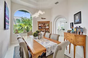 1640 Island Way, Weston, FL 33326 - Photo 11