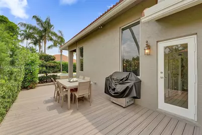 1640 Island Way, Weston, FL 33326 - Photo 43