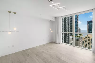 1080 Brickell Ave #2606, Miami, FL 33131 - Photo 5