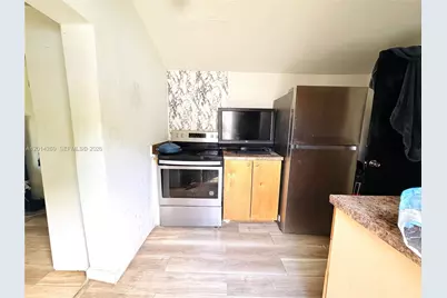1484 NW 60th St, Miami, FL 33142 - Photo 15
