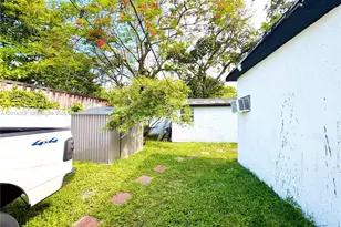 1484 NW 60th St, Miami, FL 33142 - Photo 27