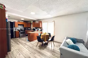 1484 NW 60th St, Miami, FL 33142 - Photo 9
