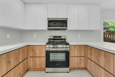 15174 SW 111th St, Miami, FL 33196 - Photo 17