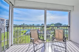 8900 Washington, Pembroke Pines, FL 33025 - Photo 1
