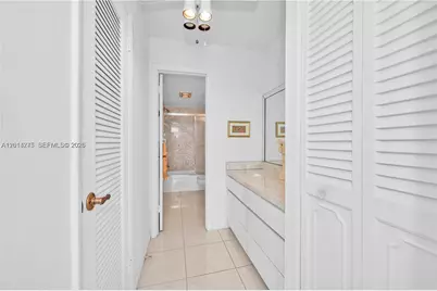 8900 Washington #411, Pembroke Pines, FL 33025 - Photo 5