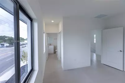 9151 NW 32 Ave, Miami, FL 33147 - Photo 5