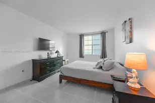 1950 S Ocean Dr, Hallandale Beach, FL 33009 - Photo 15