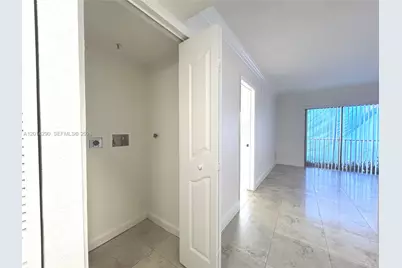 445 SW 11th St #104, Miami, FL 33130 - Photo 23