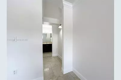 445 SW 11th St #104, Miami, FL 33130 - Photo 7