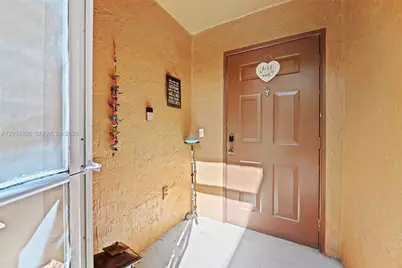 1456 Veracruz Ln #4-5, Weston, FL 33327 - Photo 3