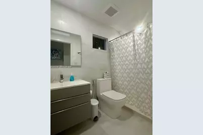 [Address not provided], Miami, FL 33161 - Photo 9