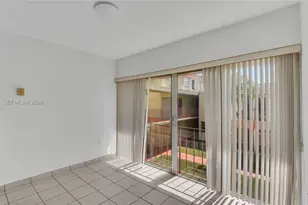 9390 W Flagler St, Miami, FL 33174 - Photo 7