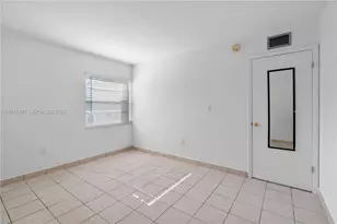 9390 W Flagler St, Miami, FL 33174 - Photo 17